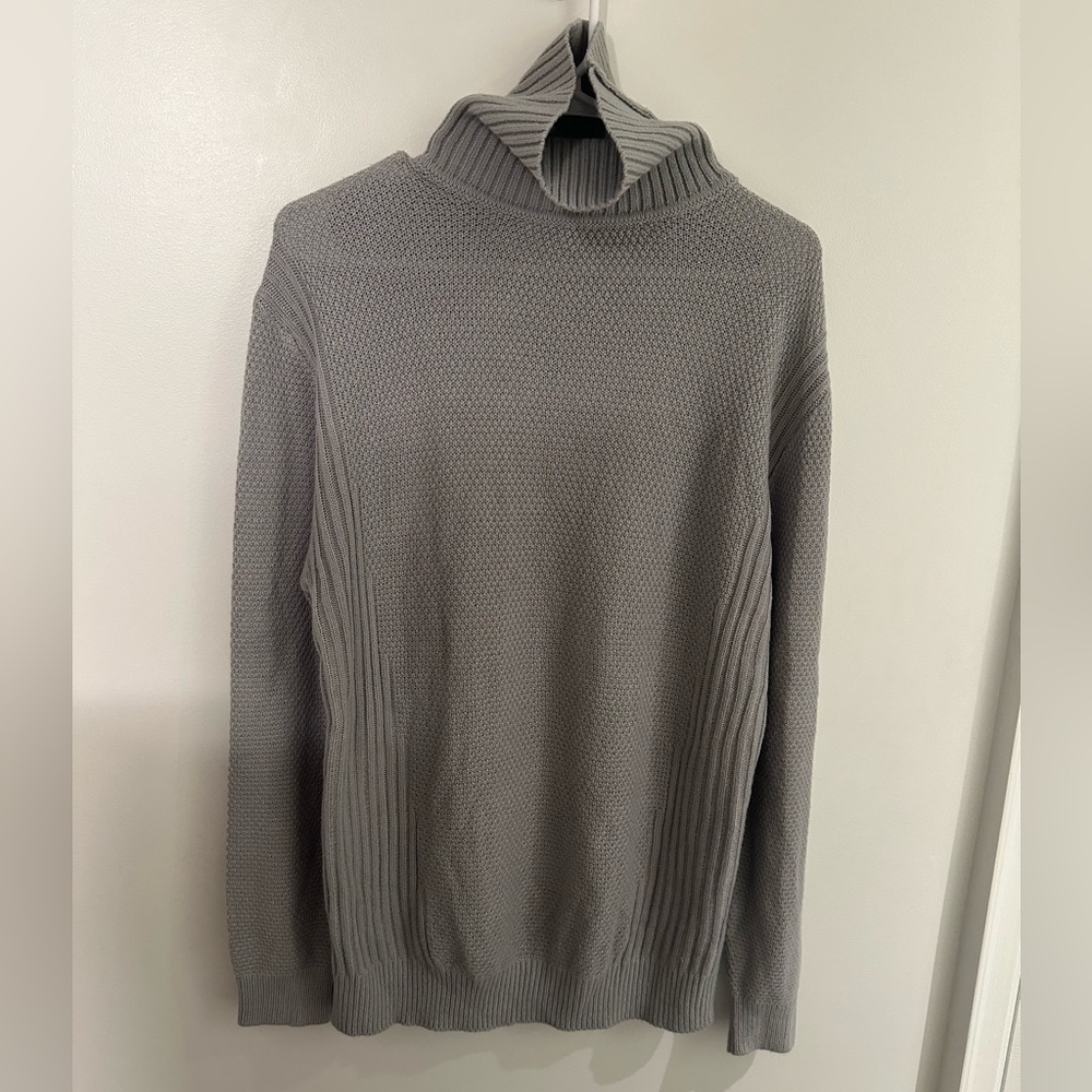 Medium SHEIN turtleneck